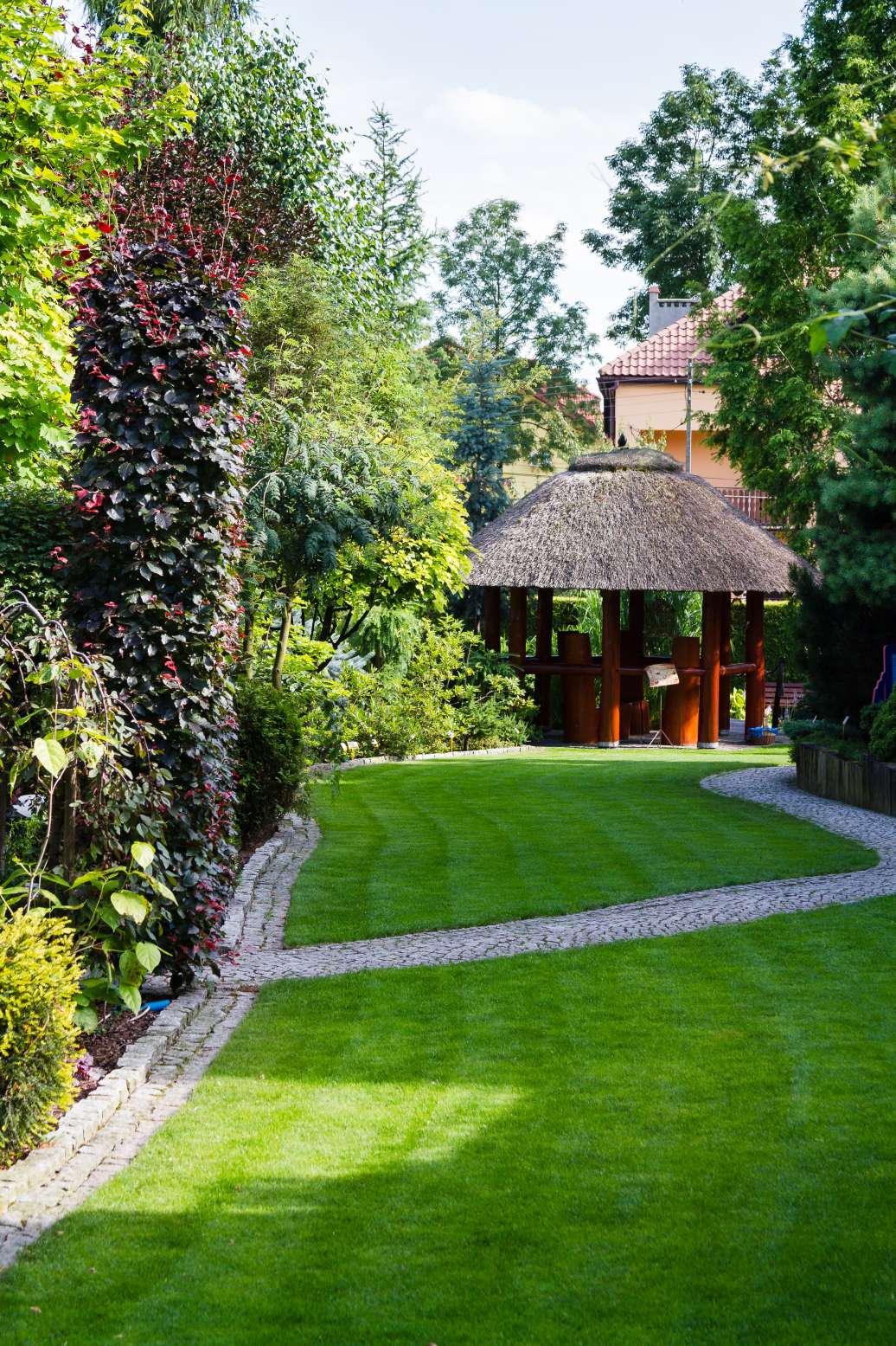 pavilion in the garden 2025 10 11 10 16 19 utc 1